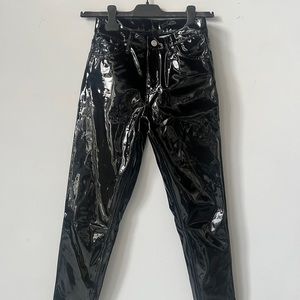 TOPSHOP Jamie - Black shiny vinyl pant